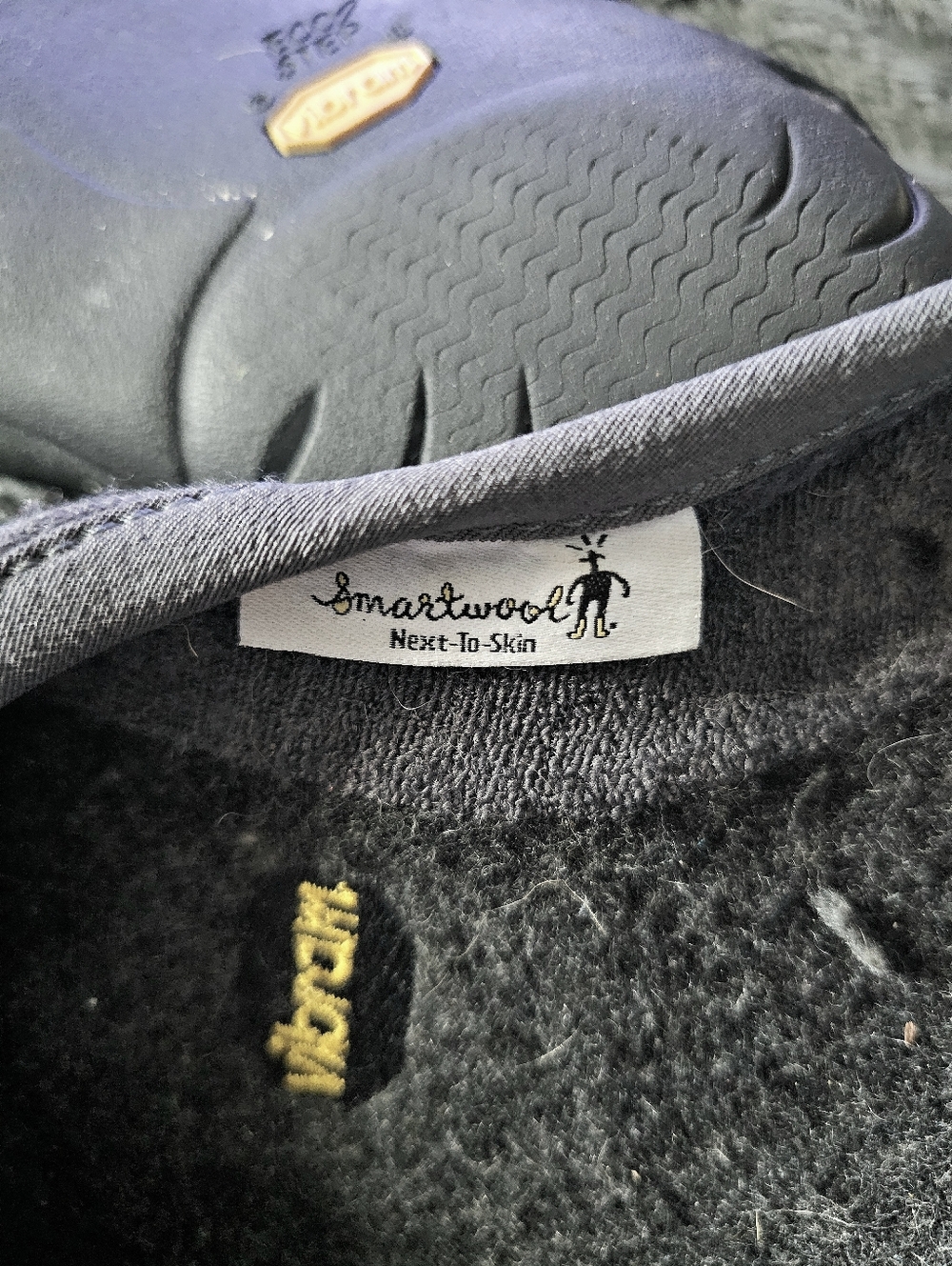 Euro 45 (US Size 11) "SmartWool Next To Skin,Vibram FiveFingers Black Toe Shoes - Picture 5 of 7